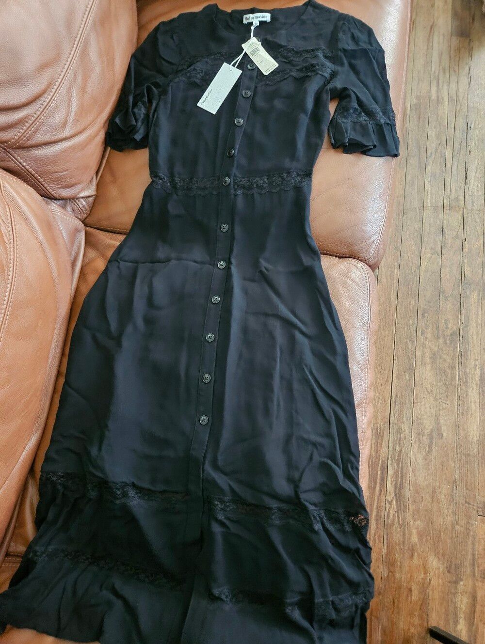 Reformation Woodson Dress Black Lace Button Front Midi Size 0 NWT - Picture 5 of 9